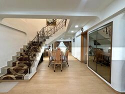 Blk 147 Tampines Avenue 5 (Tampines), HDB Executive #502482631